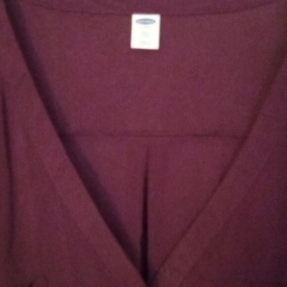 OLD NAVY PLUS SIZE TOP - Picture 5 of 9